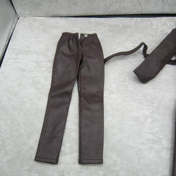 Tonner Tyler Wentworth Cognac Leather 3pc Set, for 16" Fashion Doll - Picture 11 of 12